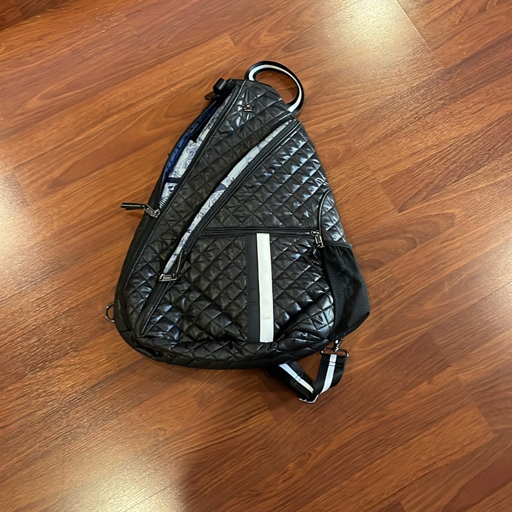 Oliver Thomas pickleball bag.